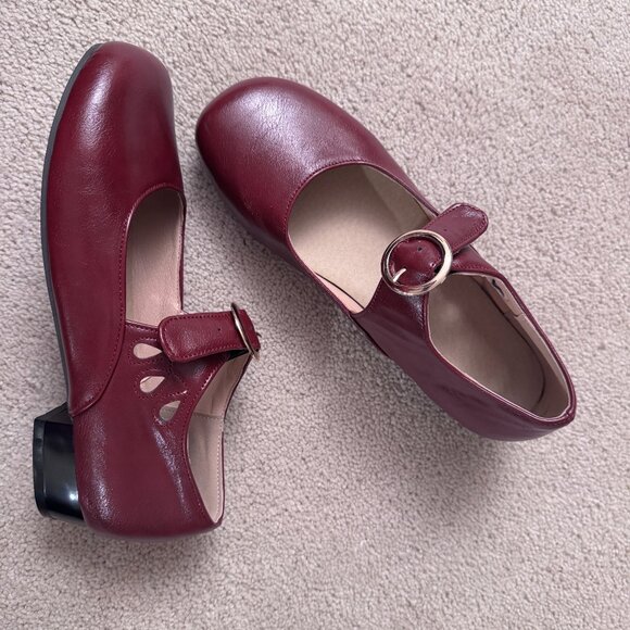 Shoes - Classic Mary Jane Flats in Deep Wine Red